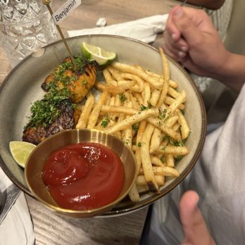 Vala Kitchen - Persian/Iranian Near Me - Los Angeles, California Vala Kitchen - Persian/Iranian Near Me - Los Angeles, California