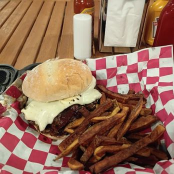 The Rustic Spoon - Cheeseburger with hand cut fries - Italian Near Me - Danforth, Maine The Rustic Spoon - Cheeseburger with hand cut fries - Italian Near Me - Danforth, Maine