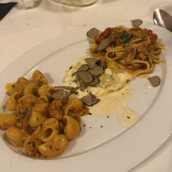 Il Postino - Italian Near Me - New York, New York