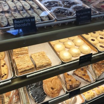Versailles Bakery - Bakeries Near Me - Miami, Florida Versailles Bakery - Bakeries Near Me - Miami, Florida