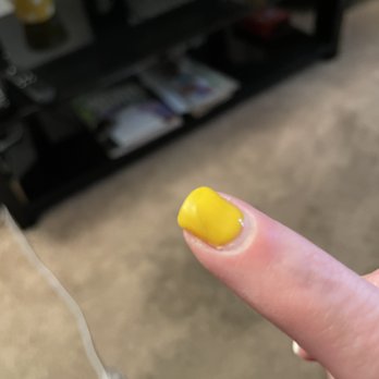 Nail Fluff - This one lifted after 9 days. - Nail Technicians Near Me Nail Fluff - This one lifted after 9 days. - Nail Technicians Near Me