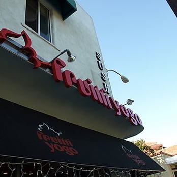 Fruitti Yogo - the outside of a restaurant - Ice Cream & Frozen Yogurt Near Me - Santa Monica, California Fruitti Yogo - the outside of a restaurant - Ice Cream & Frozen Yogurt Near Me - Santa Monica, California