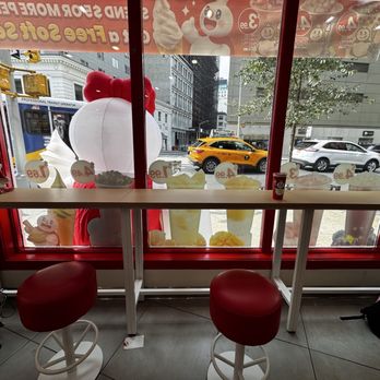 Mixue - Bubble Tea Near Me - New York, New York Mixue - Bubble Tea Near Me - New York, New York