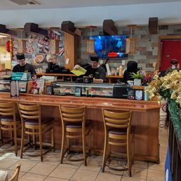イズミ ONLY.  RESERVATION. IZUMI JAPANESE STEAK HOUSE & SUSHI BAR - Updated July 2025