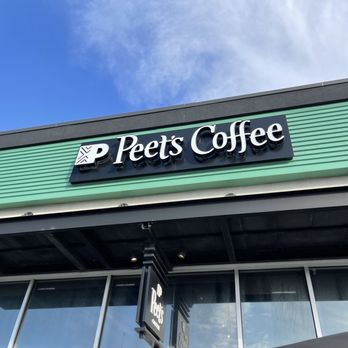 Peet's Coffee - Exterior of Peet's Coffee at the Serramonte Center in Daly City. - Coffee & Tea Near Me - Daly City, California