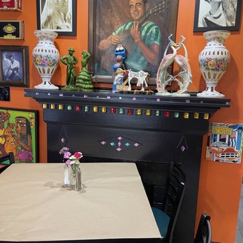 Lazaro's Cuban Cuisine - Decor is fabulous! - Cuban Near Me - Roswell, Georgia Lazaro's Cuban Cuisine - Decor is fabulous! - Cuban Near Me - Roswell, Georgia