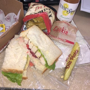 Apple Spice - Strawberry chicken sandwich - Soup Near Me - Nashville, Tennessee Apple Spice - Strawberry chicken sandwich - Soup Near Me - Nashville, Tennessee