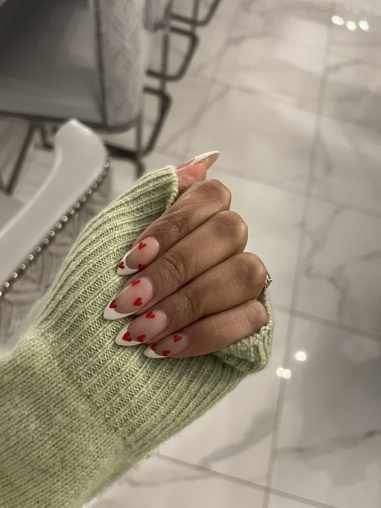 VELLORE NAIL CARE Updated September 2024 23 Photos 3971 Major Mackenzie Drive, Vaughan