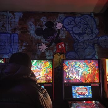 VERSUS - Arcades Near Me - Boston, Massachusetts