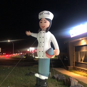 Aya’s Sweets - Custom Cakes Near Me - Dearborn Heights, Michigan