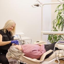 Brentwood Dental Center