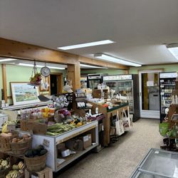 Tulmeadow Farm - Interior of Farm Store