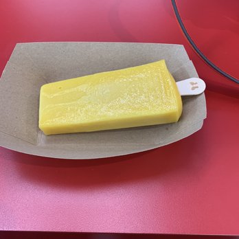 Monarca Gourmet Paletas - Mango - Ice Cream & Frozen Yogurt Near Me - Clive, Iowa