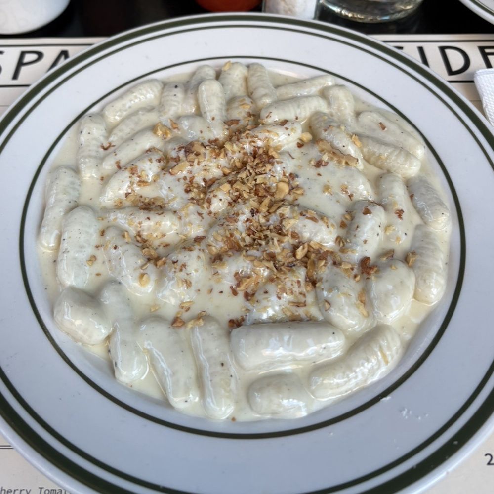 gnocchi with gorgonzola sauce and walnuts gnocchi with gorgonzola sauce and walnuts