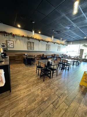 Pupuseria Mama Emilia by null