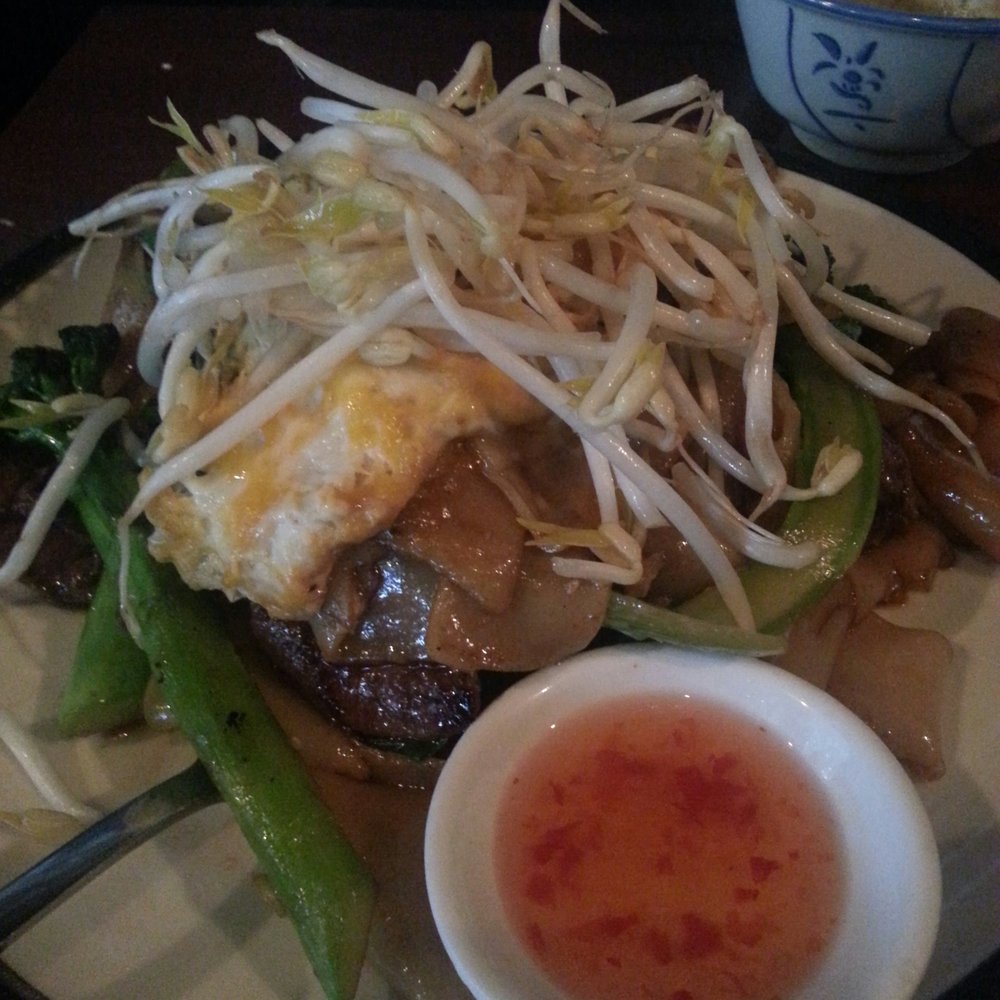 Missy K's - Charred beef rice noodles with sprots, dark soy, kailan ($18.60) - Asian Fusion Near Me - Paddington, NSW