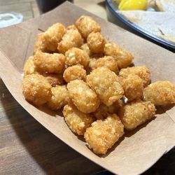 Johnnie's on 2 - Tater Tots