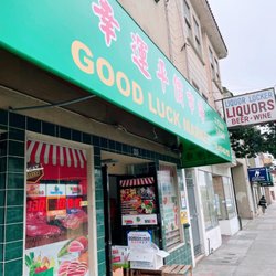 Good Luck Market - Outside