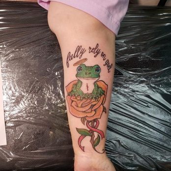 Crazy Lady Ink - Tattoo Near Me - Shakopee, Minnesota Crazy Lady Ink - Tattoo Near Me - Shakopee, Minnesota