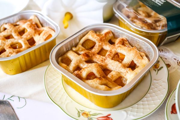 Aunt Evelyn's Peach Cobbler by null