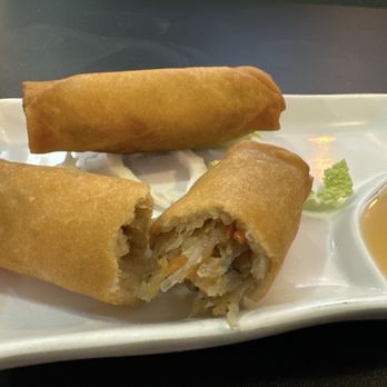 Yellow Ginger Asian Kitchen - Vegetarian spring roll - Malaysian Near Me - Greenville, South Carolina