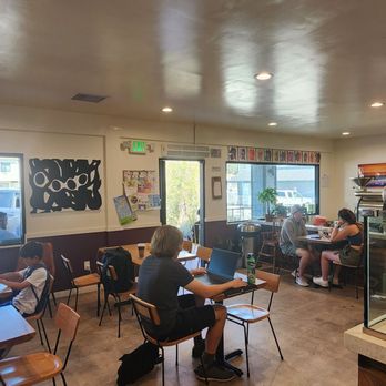 The Coffee Bar - interior - Coffee Roasteries Near Me - El Segundo, California The Coffee Bar - interior - Coffee Roasteries Near Me - El Segundo, California