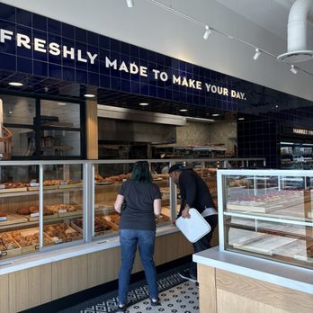 Paris Baguette - Bakeries Near Me - Tukwila, Washington Paris Baguette - Bakeries Near Me - Tukwila, Washington