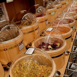 Nuts Factory - Nuts
