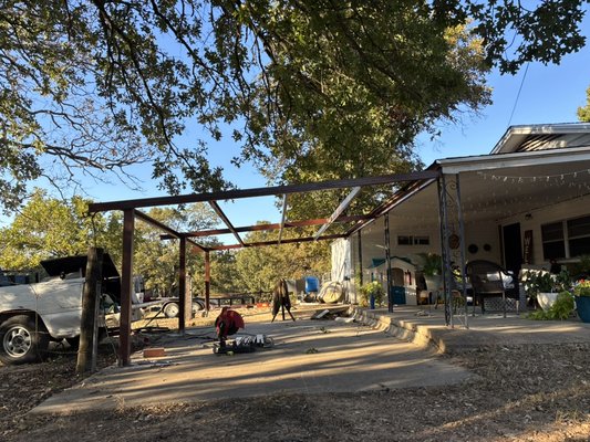 Carport frame - This was a old rotten carport that was falling apart I tore the old one down and hauled it off and put up a new all metal frame Carport frame - This was a old rotten carport that was falling apart I tore the old one down and hauled it off and put up a new all metal frame