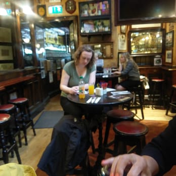 Doheny & Nesbitt - Pubs Near Me - Dublin, D Doheny & Nesbitt - Pubs Near Me - Dublin, D