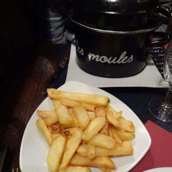 L'Estaminet - Les moules marinières avec frites - **1/2 - Brasseries Near Me - Annecy, 74 L'Estaminet - Les moules marinières avec frites - **1/2 - Brasseries Near Me - Annecy, 74