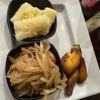 Las Palmas Latin Grill - Crispy Beef / Vaca Frita - Cuban Near Me - Tampa, Florida