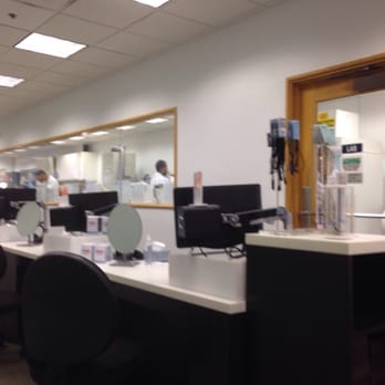 LensCrafters - One Hour Lab - Optometrists Near Me - Farmington, Connecticut LensCrafters - One Hour Lab - Optometrists Near Me - Farmington, Connecticut