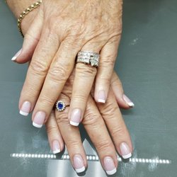 Nail Studio by Nury - Pink & white gel nails always elegant