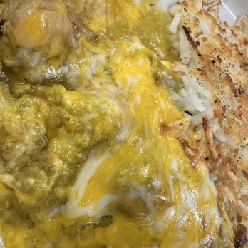 Ruben's Fiesta Restaurant - Chile verde omelette with hashbrowns and corn tortillas - Mexican Near Me - Mountain Home, Arkansas