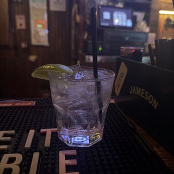 Juke Joint Bar - Colleen is the best bartender l great service !! She is beautiful and give amazing service !!! P.s blondie !!! - Dive Bars Near Me - Anaheim, California