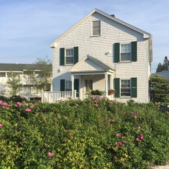 Bluebird Ocean Point Inn - Resorts Near Me - East Boothbay, Maine Bluebird Ocean Point Inn - Resorts Near Me - East Boothbay, Maine