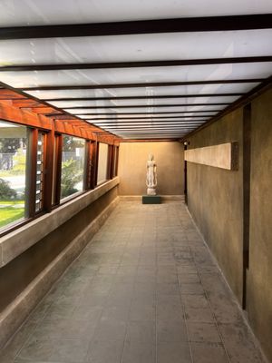 Hollyhock House by null