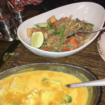 Thai District - Yellow Curry and Fried Rice - Thai Near Me - Long Beach, California Thai District - Yellow Curry and Fried Rice - Thai Near Me - Long Beach, California