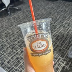 Tortas Las Llardas - Melon agua fresca