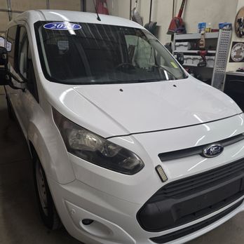 Car Connection - 2014 FORD TRANSIT CONNECT LOW MILES STK# 3078CN - Used Car Dealers Near Me - Yorkville, Illinois Car Connection - 2014 FORD TRANSIT CONNECT LOW MILES STK# 3078CN - Used Car Dealers Near Me - Yorkville, Illinois
