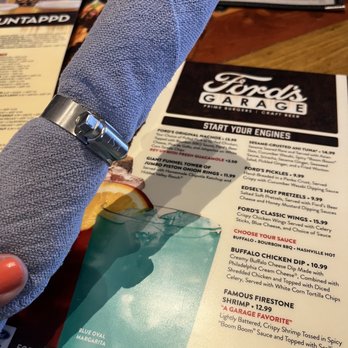 Ford's Garage Dearborn - Love the napkin rings - Burgers Near Me - Dearborn, Michigan Ford's Garage Dearborn - Love the napkin rings - Burgers Near Me - Dearborn, Michigan