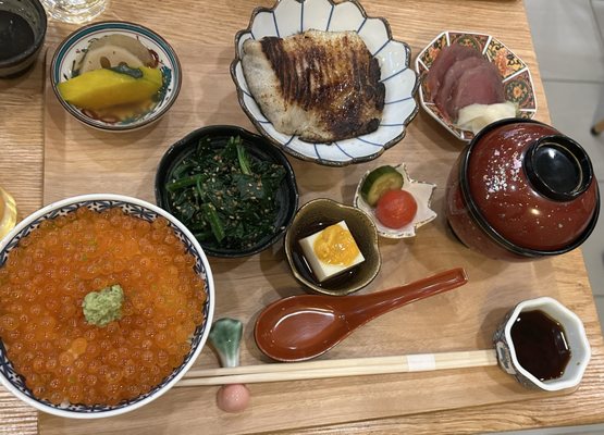 Honzen - Japanese Eatery by null