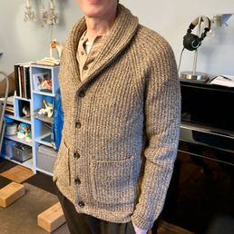 Gorgeous shawl-collar, raglan-sleeve men's sweater. Gorgeous shawl-collar, raglan-sleeve men's sweater.