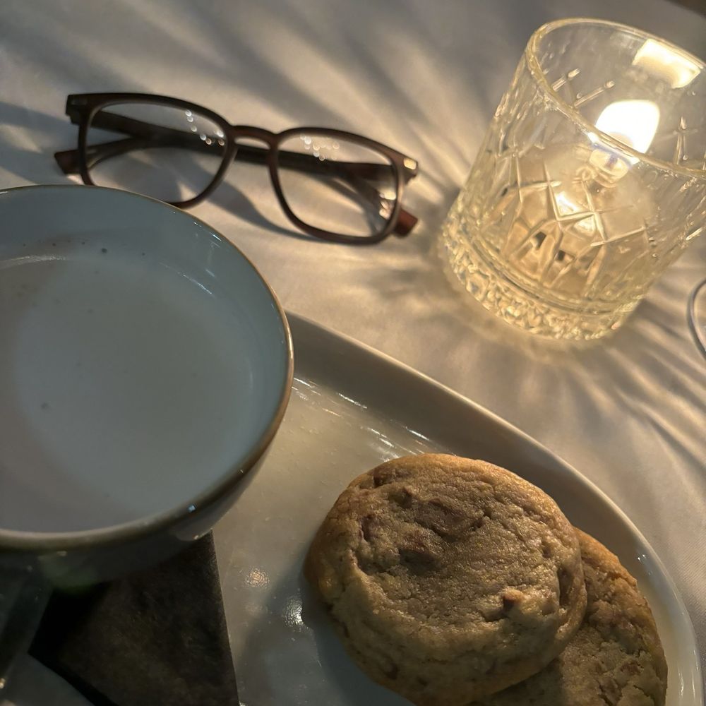 Brix & Mortar - Delicious warm chocolate chip cookie dessert! - Wine Bars Near Me - Vancouver, British Columbia Brix & Mortar - Delicious warm chocolate chip cookie dessert! - Wine Bars Near Me - Vancouver, British Columbia