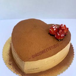 Tiramisu Cake