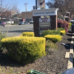 Danville Square Shopping Center - Signage