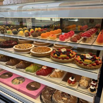 Altadena Bakery - The bakery - Desserts Near Me - Burbank, California Altadena Bakery - The bakery - Desserts Near Me - Burbank, California