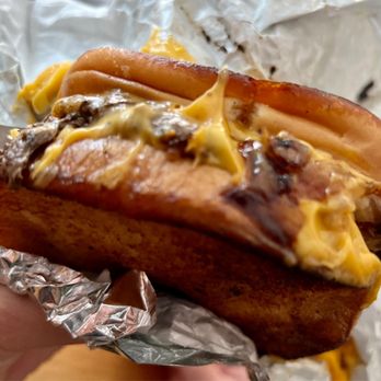 MrBeast Burger - Karl's Deluxe - Food Delivery Services Near Me - Lakewood, California MrBeast Burger - Karl's Deluxe - Food Delivery Services Near Me - Lakewood, California
