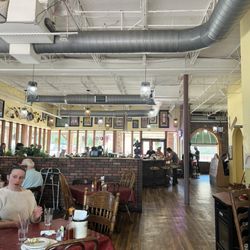 Lucile's Creole Cafe